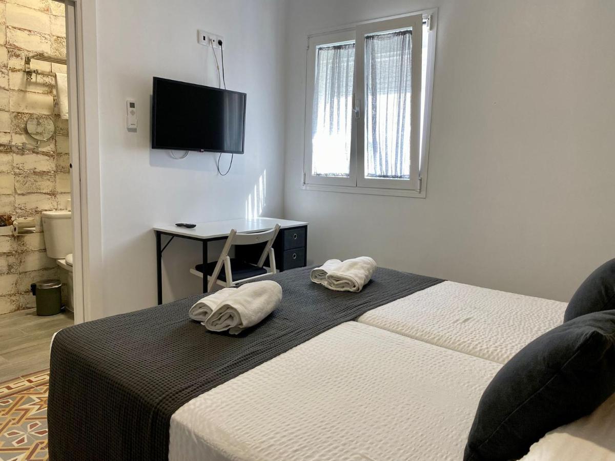 Bed and Breakfast Anka Kurro Rota Exterior foto