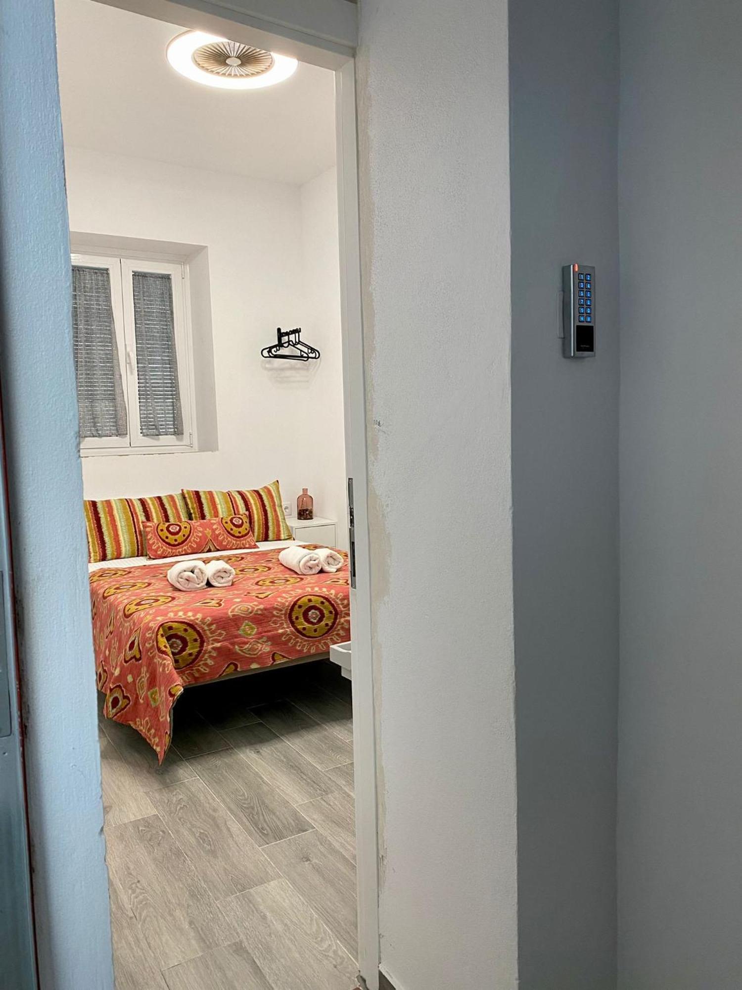 Bed and Breakfast Anka Kurro Rota Exterior foto